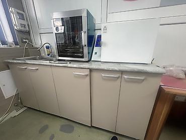 Медицинское оборудование: 2 стом установки с компрессором, сухожар гп 40, и более 20 ти лотков с — 8