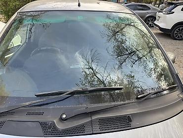срв 3: Honda Fit: 2003 г., 1.5 л, Бензин, Хэтчбэк — 5