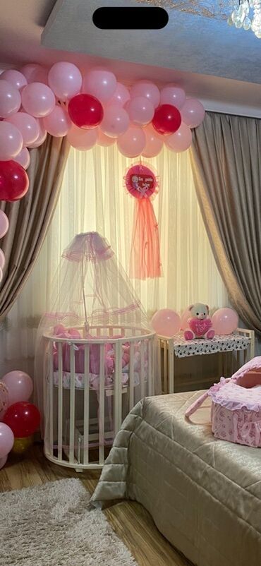 dekor pərdələr: Qız üçün, Yeni, Yumru, Beşik, Dəst ilə, Matras ilə, Yellənmə mexanizm ilə