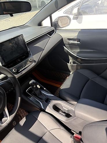 byd ev: Toyota Corolla: 2021 г., 1.8 л, Автомат, Гибрид, Седан — 5