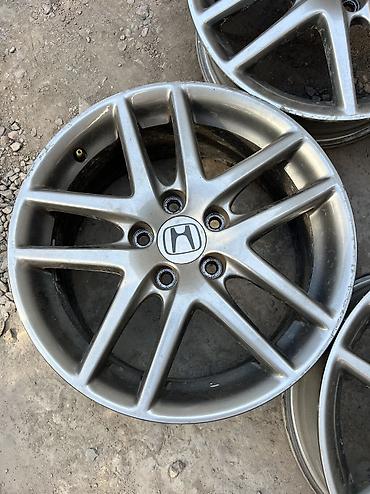 Диски: Литые Диски R 17 Honda, Комплект, отверстий - 5, Б/у — 3