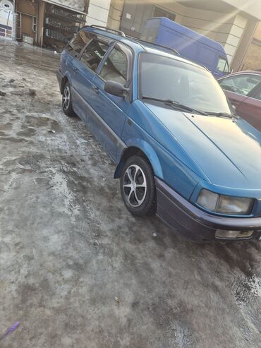 Volkswagen: Volkswagen Passat: 1990 г., 1.8 л, Механика, Бензин, Универсал