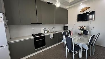 Продажа коттеджей и домов: 6 комнат, 228 м², 3 соток, Бишкек, Арча-Бешик ж/м Агентство недвижимости — 11
