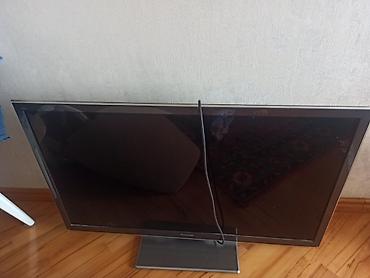 panasonic televizor: Panasonic TX-PR42ST50 plazma televizor - Ekran: 42 düym, genişformat — 1