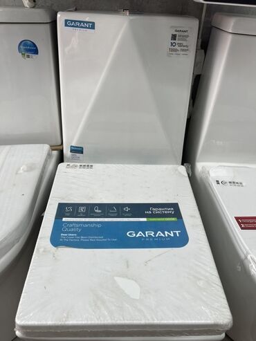 бачок унитаза купить: Белый бачок для унитаза Garat с прямоугольной формой. Подходит для