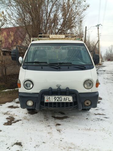 Легкий грузовой транспорт: Легкий грузовик, Hyundai, Стандарт, Б/у