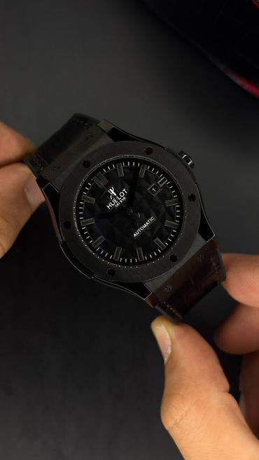 Личные вещи: Новый, Наручные часы, Hublot, цвет - Черный — 1