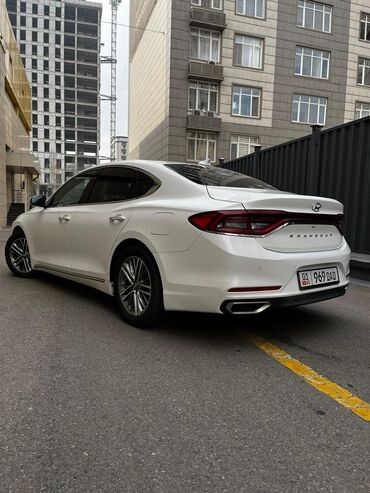 Hyundai: Hyundai Grandeur: 2017 г., 3 л, Автомат, Газ, Седан — 4