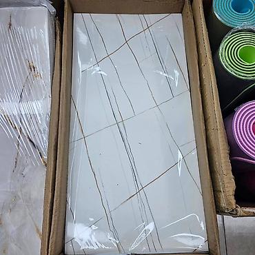 Ostali kućni dekor: 🔝🔝🔝Zidne obloge 🔝🔝🔝 🔥🔥🔥220 din po tabli (60x30)🔥🔥🔥 10kom- 2200 din — 10