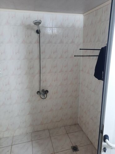 Uzunmüddətli kirayə mənzillər: 7 otaqlı mənzil – geniş və işıqlı Xüsusiyyətlər: - Planlaşdırma: uzun -da lalafo.az — 11 Uzunmüddətli kirayə mənzillər: 7 otaqlı mənzil – geniş və işıqlı Xüsusiyyətlər: - Planlaşdırma: uzun — 11