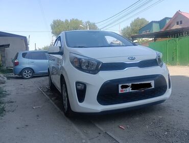 машина в аренду для работы в такси: Сдаю в аренду: Легковое авто, Частная аренда