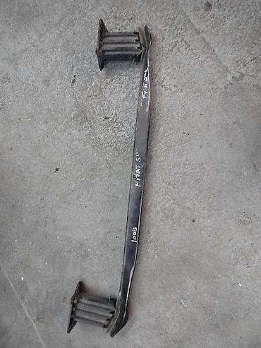 polovni krovni koferi: Fiat 500l nosac prednjeg branika. Fiat 500l nosac prednjeg — 2