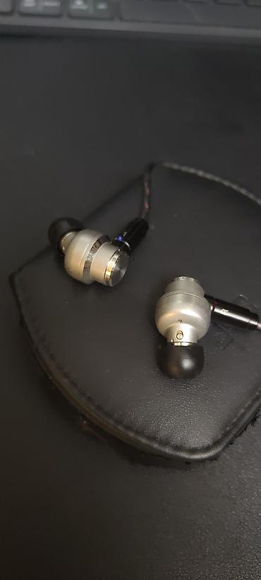 Проводные внутриканальные наушники JVC Drop (серия HA-FDX1 dual