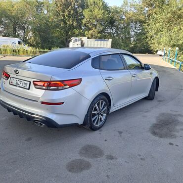 дом на калесах: Kia K5: 2021 г., 2 л, Автомат, Газ, Седан