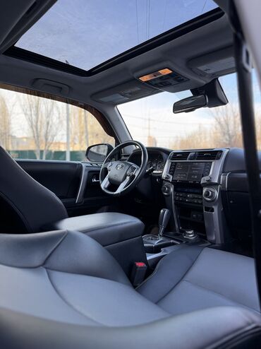 Toyota: Toyota 4Runner: 2020 г., 4 л, Автомат, Бензин, Внедорожник — 9