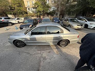 sonata 2004: İlkin 1400 20 ay 400 azn Avtomobil ela veziyyetdedir.Hal hazirda — 4