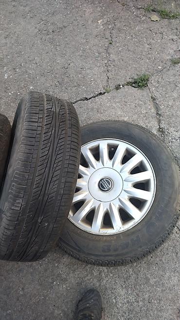 диски с шиной: Продаю колеса полностью в сборе 205/65 R15. В отличном состоянии — 5