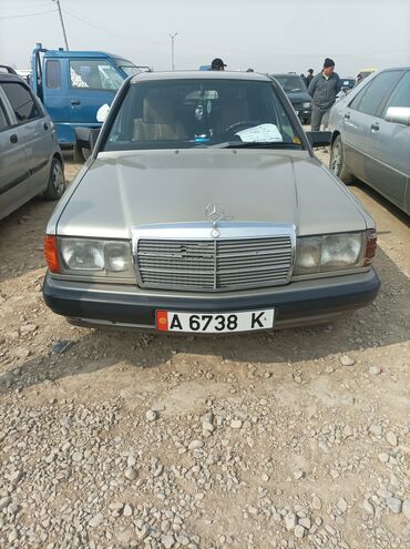 Mercedes-Benz: Mercedes-Benz 190: 1989 г., 2 л, Механика, Бензин, Седан