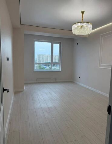 срочно продаётся 1 комнатная квартира в районе ошского рынка по улице молодая гвардия токтогула: 1 комната, 48 м², Элитка, 5 этаж, Дизайнерский ремонт