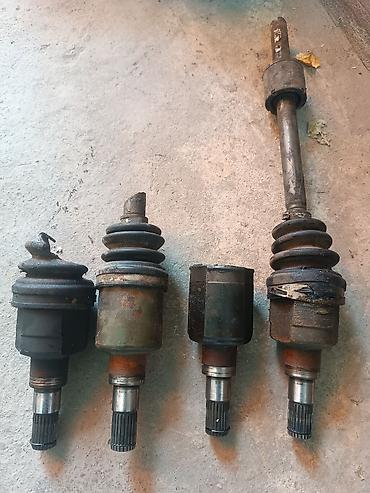 124 кардан: Внутренний гранат на Suzuki Alto 1.1 
привозной — 2