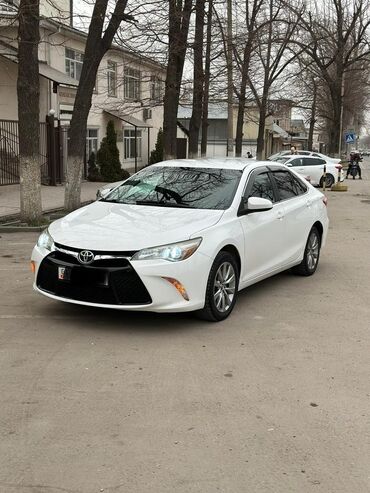 toyota camry 2016: Toyota Camry: 2016 г., 2.5 л, Автомат, Бензин, Седан