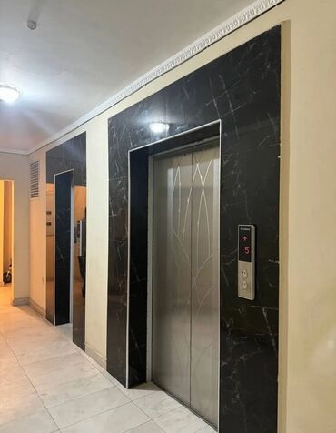 Долгосрочная аренда квартир: 3 комнаты, Риэлтор, Без подселения, С мебелью полностью — 17