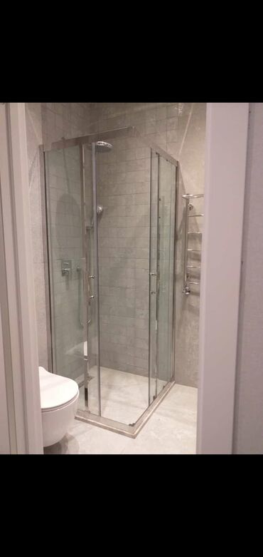 Duş kabinaları, arakəsmələr: Yeni Üstü açıq kabina, Künc üçün, Ödənişli çatdırılma — 21