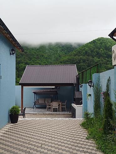 quba heyet evi: 150 kv. m, 5 otaqlı, Kombi, Qaz, İşıq — 2