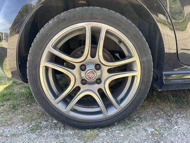 off road gume: Alu felne sa gumama za fiata Velicina 17 4x100 Nigde varene niti