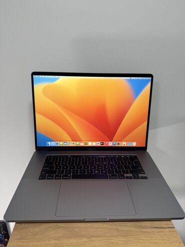Ноутбуки: Ноутбук, Apple, 32 ГБ ОЗУ, Intel Core i9, 16 ", Б/у, Игровой, память SSD