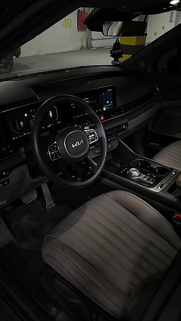 Kia: Kia Carnival: 2024 г., 1.6 л, Автомат, Гибрид, Минивэн — 9