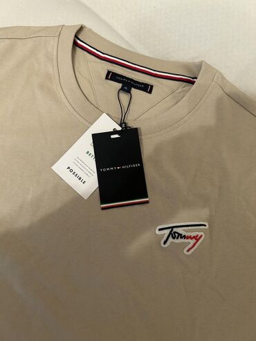 pamucne majice novi pazar: Men's T-shirt Tommy Hilfiger, XL (EU 42), bоја - Bež