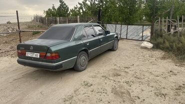 toyota corolla 2017: Mercedes-Benz E-Class: 1992 г., 2.3 л, Механика, Бензин, Седан