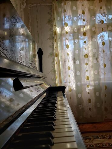 en ucuz piano: Пианино, Б/у, Самовывоз