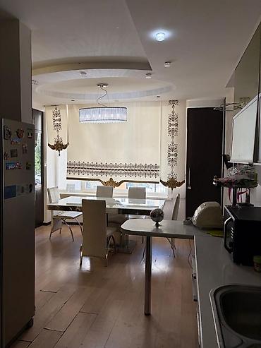 модыльный дом: Продаю 4х уровневый таунхаус ( 3 этажа+цоколь) 📍11 микрорайон по — 8