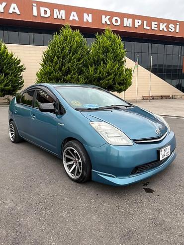 bmw f10 lip: Toyota Prius: 1.5 l | 2007 il Hetçbek — 2