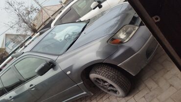 Mitsubishi: Mitsubishi Outlander: 2004 г., 2 л, Механика, Бензин, Кроссовер