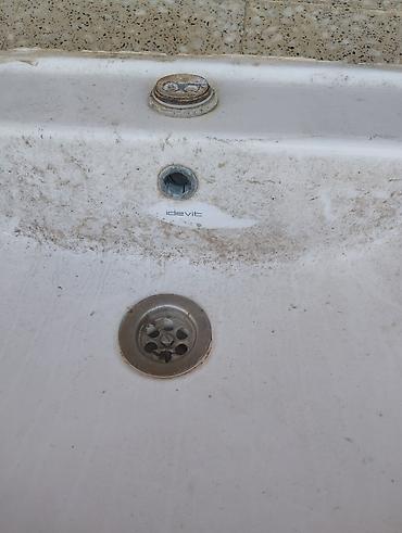 hamam ucun tulpan: Divar tipli keramika əl-üz yuma lavabosu və pedestal komplekti - — 6