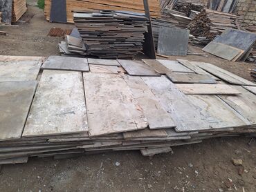 1 kub neçə kvadratdır: Dik satlır kvadrat 5 manata
ünvan Binə savxoz