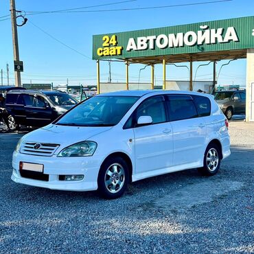 Toyota: Toyota Ipsum: 2003 г., 2.4 л, Автомат, Бензин, Минивэн