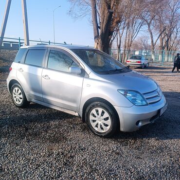 toyota vich: Toyota ist: 2003 г., 1.5 л, Автомат, Бензин, Хетчбек