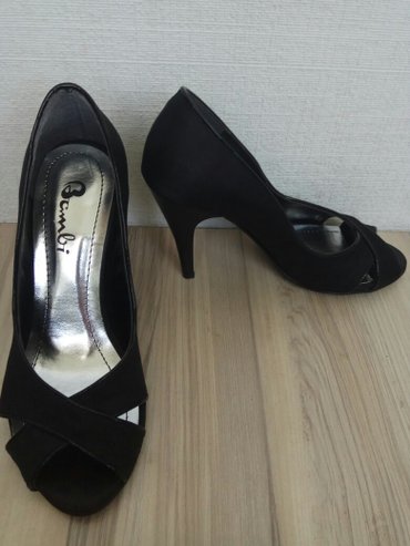 черные туфли: Туфли цвет - Черный