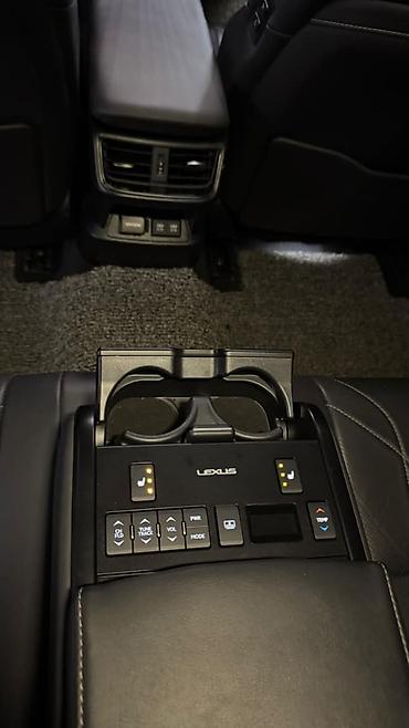 Lexus: Lexus ES: 2019 г., 2.5 л, Гибрид — 23