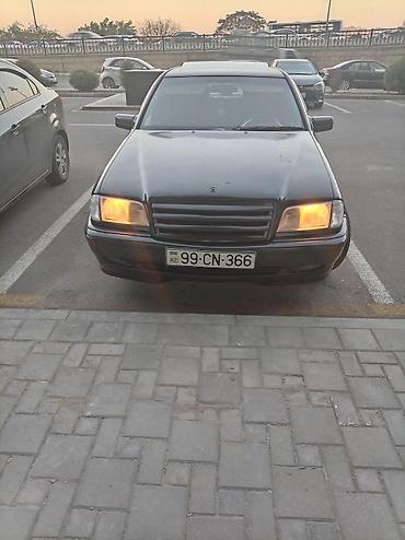 w210 amg: Mercedes-Benz E-Class: 1.8 l | 1999 il Sedan — 6