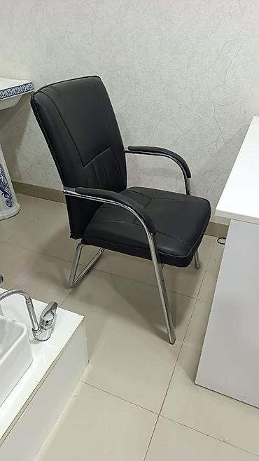 Офисные стулья: Stul ofis ve ya salon ucun. Satilir‼️80 azn
Sumqayit0786
Aysel banu E — 1