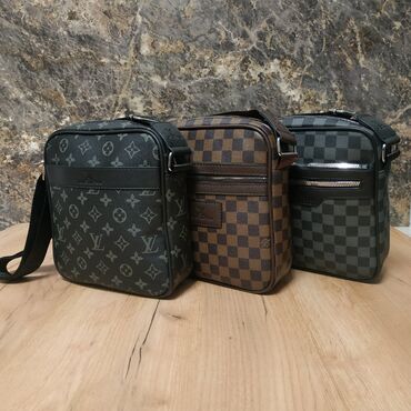 одежды на прокат: Барсетки Louis Vuitton
барсетка