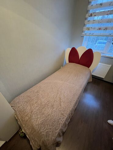 2 спальная кровать: Б/у, Для девочки и мальчика, С подъемным механизмом, С матрасом, Без выдвижных ящиков, Азербайджан
