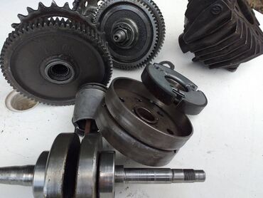 Ostali motocikli i skuteri: Delovi tomos automatik a 3 ispravni na lalafo.rs — 21 Ostali motocikli i skuteri: Delovi tomos automatik a 3 ispravni — 21