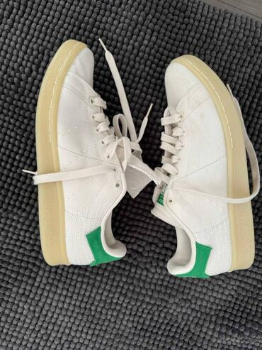 Patike: Adidas, 38.5, bоја - Bela — 5