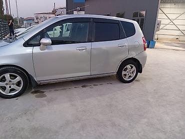 Honda: Honda Fit: 2003 г., 1.5 л, Вариатор, Газ, Лифтбек — 4
